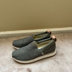 Women’s Gray Slip-On Shoes